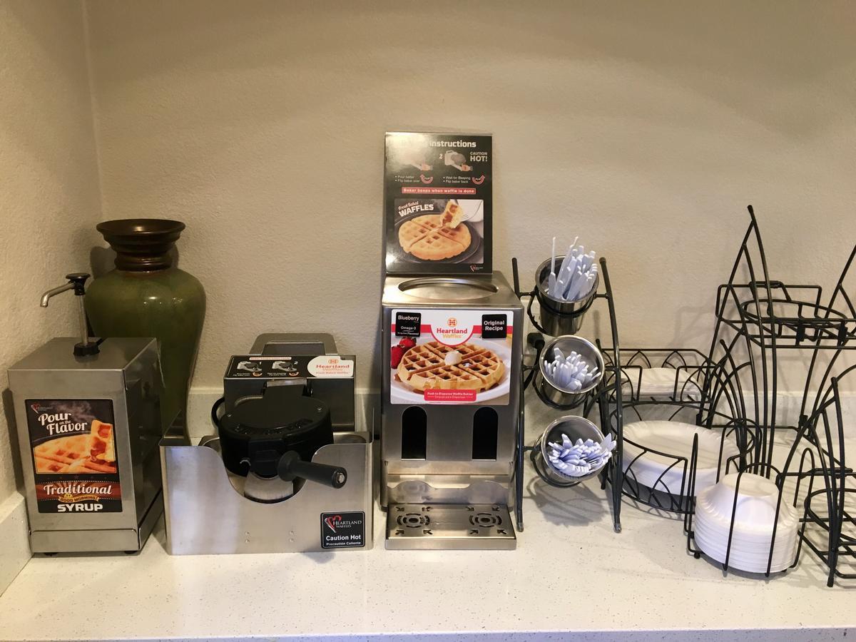 51号大街贝蒙特旅馆套房酒店 凤凰城 外观 照片
